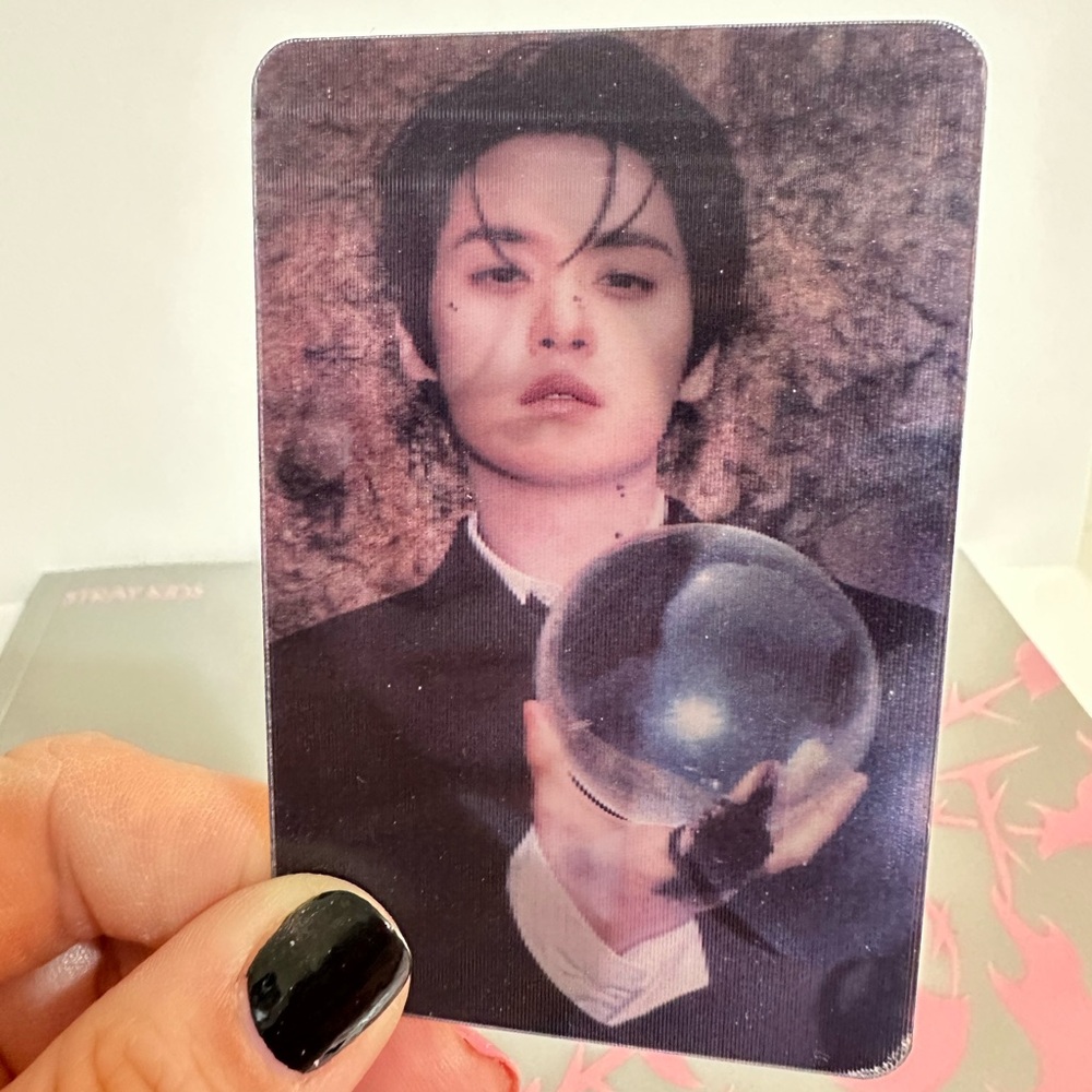 SKZ DO IT Lee Know Dark Concept Lenticular PC